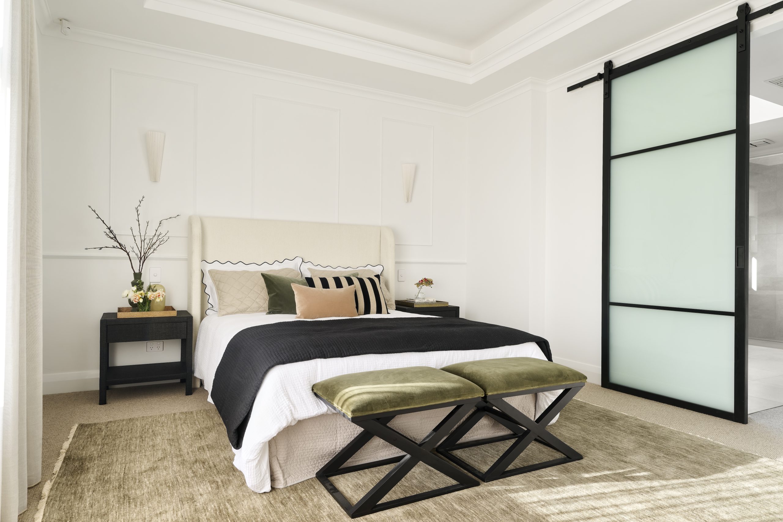 luxury master bedroom